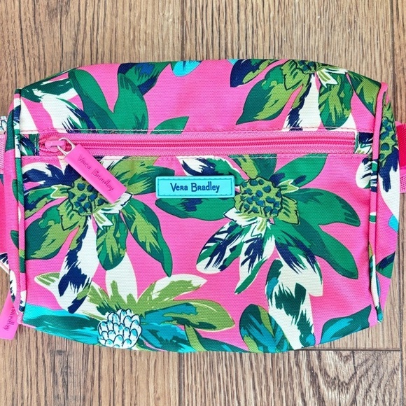 Vera Bradley Belt Bag In Tropical Paradise Pattern EUC - Picture 2 of 4